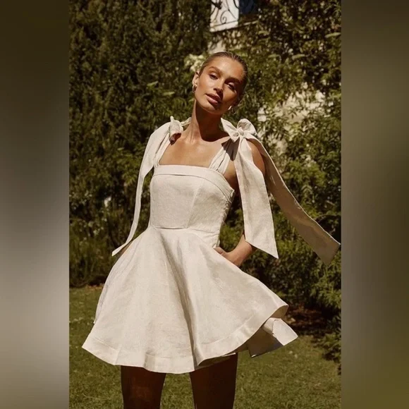 DISSH Size 4 Tan Creasm Aisle Pearl Linen Bow Mini Dress - Picture 1 of 10